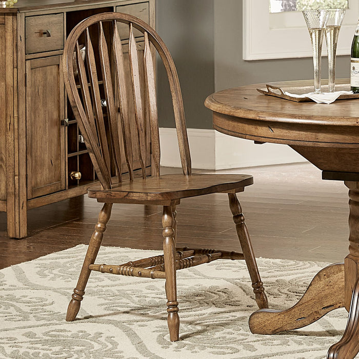 Liberty Furniture Carolina Crossing Windsor Side Chair in Antique Honey (Set of 2) image