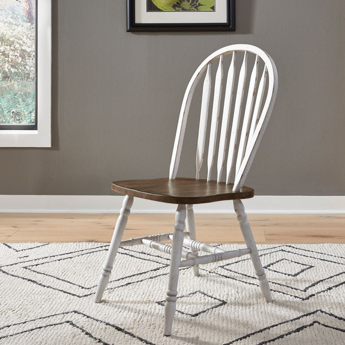 Liberty Furniture Carolina Crossing Windsor Side Chair in White (Set of 2) image