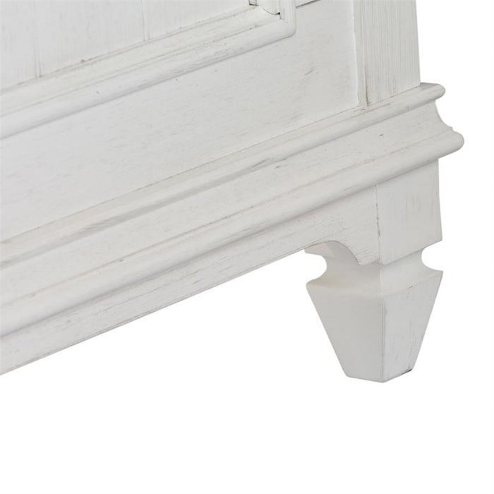 Allyson Park Full Panel Bed in Wirebrushed White