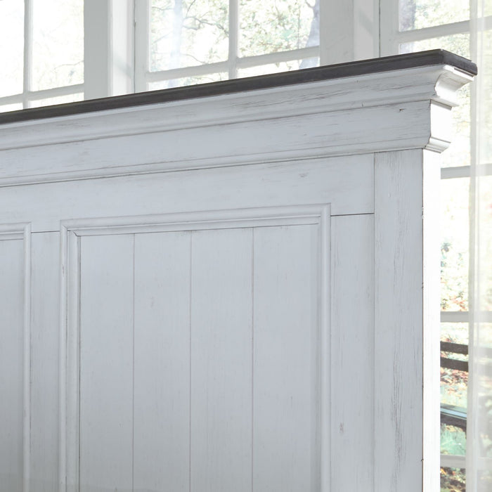 Allyson Park Queen Panel Bed in Wirebrushed White