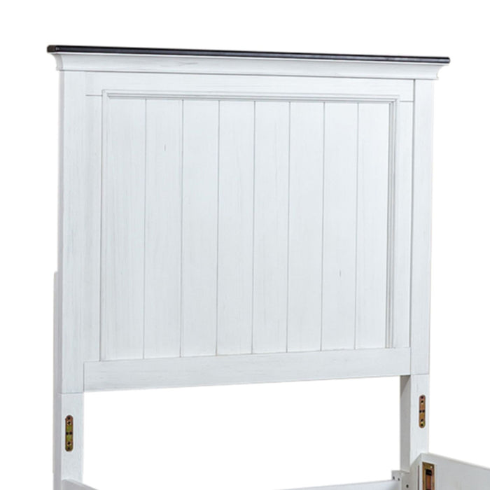 Allyson Park Full Panel Bed in Wirebrushed White
