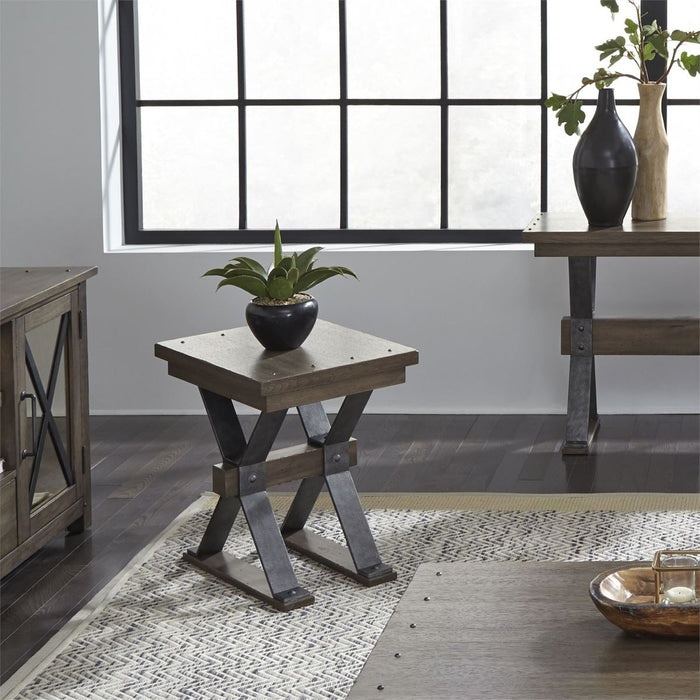 Sonoma Road Chair Side Table in Weathered Beaten Bark