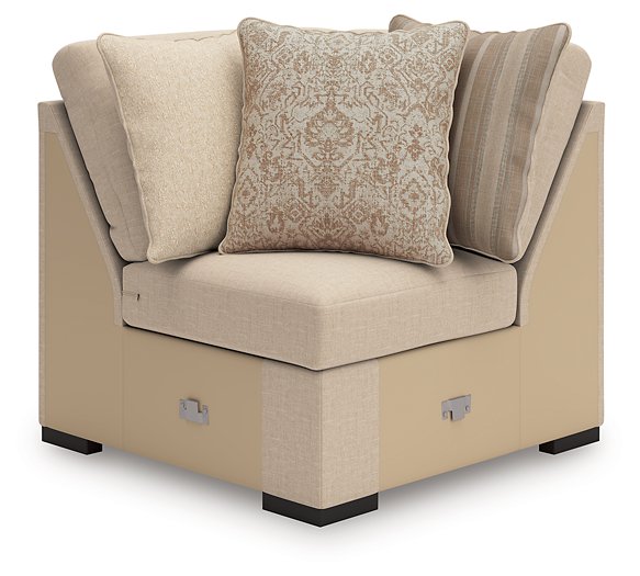 LadyMae Sectional