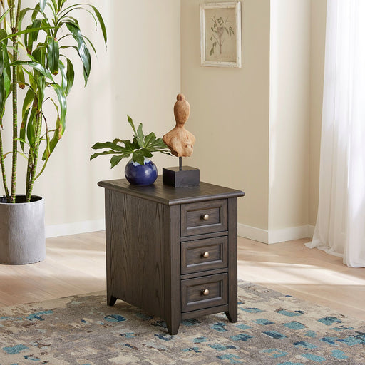 Liberty Furniture Mill Creek Chair Side Table in Peppercorn image