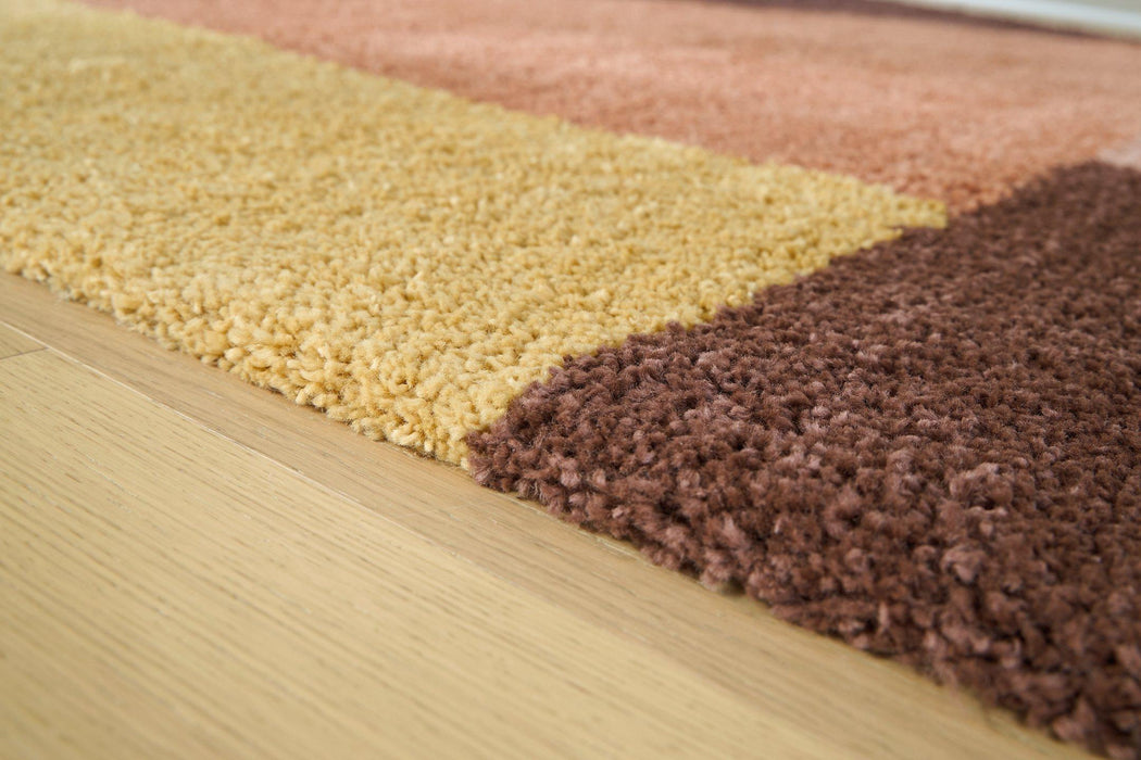 Gailmore 8' x 10' Rug