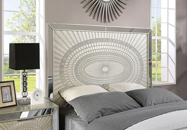 VALLETTA E.King & Queen Bed