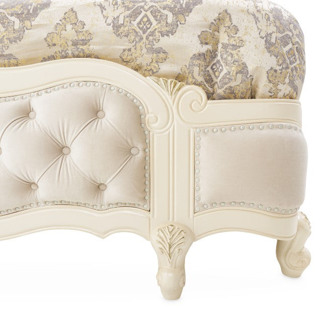 AICO Lavelle Cal King Wing Mansion Bed in Classic Pearl